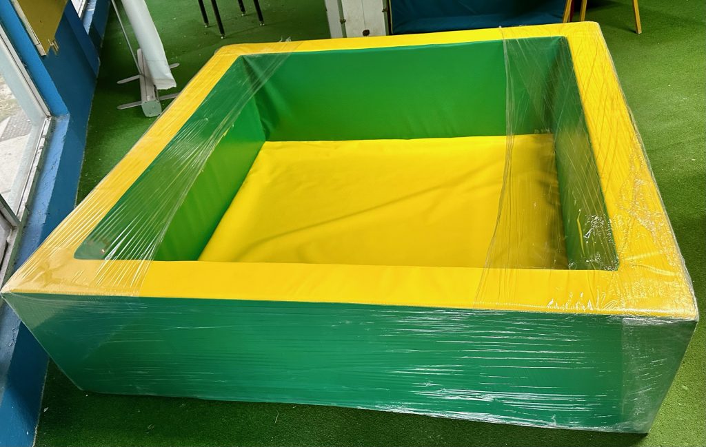 KZ1004 Alberca para pelotas cuadrada